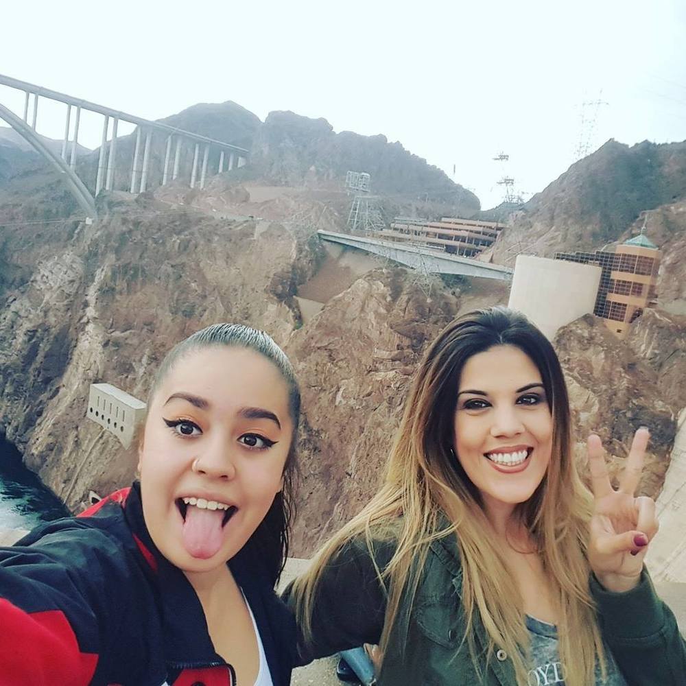 Meet your Posher, Crystal